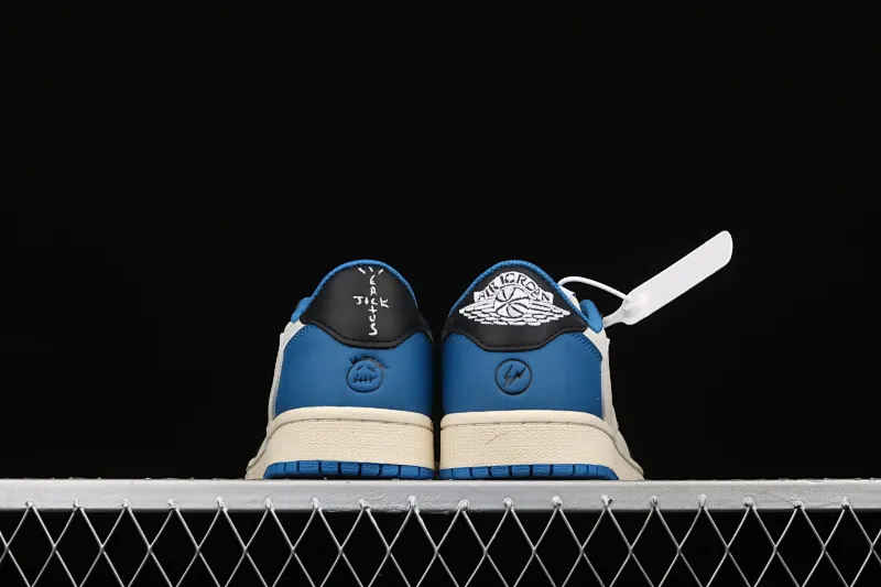 All Categories Air Jordan Jordan Series Basketball Shoes Air Jordan 1 Low L Version Travis Scott x Air Jordan 1 High OG AJ1 Lightning Undercut Low DM7866-140